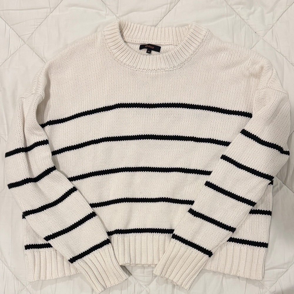 Quince 100% cotton boyfriend crew sweater/ ivory black / medium